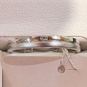 【ジュエリーツツミ(JEWELRY TSUTSUMI)の口コミ】 カジュアルにもスーツに合わせやすく、手が大きな女性でも太めの指輪で良…