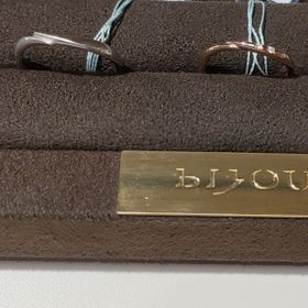 【LOVE NOTESの口コミ】 婚約指輪セレナーデが気になっており、その流れでセットの結婚指輪セレナ…