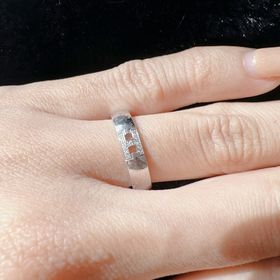 【エルメス(HERMES)の口コミ】 シンプルだけど珍しいデザインです。
ヘラクレスとエヴァーケリーで迷いま…