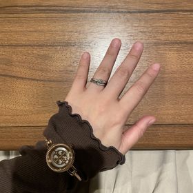 【ケイウノ ブライダル(K.UNO BRIDAL)の口コミ】 既存のデザインがとても気に入り、彼といろいろなものを見比べていくうち…