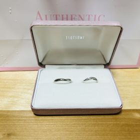 【ジュエリーツツミ(JEWELRY TSUTSUMI)の口コミ】 沢山のデザインがありました。太さが太めで好みでした。ねじれているデザ…
