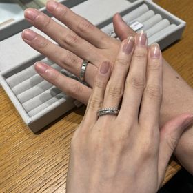 【アネリディギンザ(ANELLI DI GINZA)の口コミ】 カラーダイヤモンドをつかったリングが見てみたいと思い試着に訪れました…