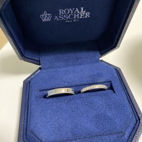 【ROYAL ASSCHER(ロイヤル・アッシャー)の口コミ】 鍛造の方が硬いということでまずは鍛造で作られているものから選びました…