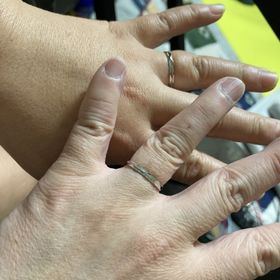 【insembre(インセンブレ)の口コミ】 普段から仕事で作業する事が多く、作業の邪魔になったり、指輪が傷だらけ…