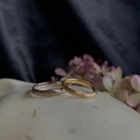 【atelier ST, CAT(アトリエ エスティーキャット)の口コミ】 婚約指輪は立て爪デザインではありつつも頻度高く身につけれるもの、他の…