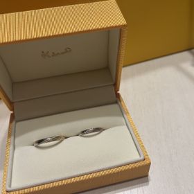 【ケイウノ ブライダル(K.UNO BRIDAL)の口コミ】 着け心地が滑らかで、指馴染みが良いところがいちばん気に入りました。私…