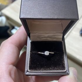 【アイプリモ(I-PRIMO)の口コミ】 婚約指輪を買うにあたって、デザインが1番悩みましたが、S字のデザインで…