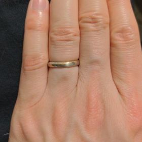 【出雲結(いずもゆい)の口コミ】 付け心地がよく飽きのこないシンプルなデザインが素敵です。オンラインに…