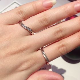 【銀座ダイヤモンドシライシの口コミ】 嫁が気に入ったものをということでこれに決めました！
安心の永久保証、老…