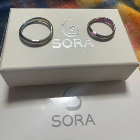 【SORA(ソラ)の口コミ】 今までにない単色シルバーから多彩なカラーで心がワクワクします。
一生懸…