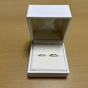 【Promise Ring(プロミスリング)の口コミ】 ダイヤモンドが5つ連なっているにも関わらずギラギラしていなくて、長年着…