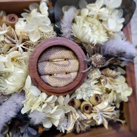 【鎌倉彫金工房の口コミ】 キラキラした加工で輝きも満足です。他のお店ではピンクゴールドの取り扱…