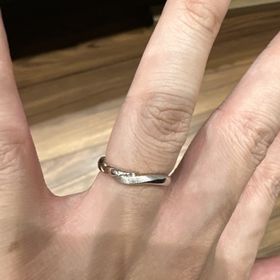 【アイプリモ(I-PRIMO)の口コミ】 指輪のデザインも他に少ないタイプでプラチナとゴールドがミックスされて…