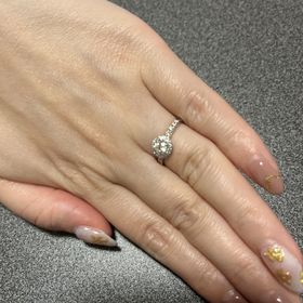 【宝寿堂(ほうじゅどう)の口コミ】 指輪の決め手は、ノーブランドでもダイヤの品質とデザインの良さを考えて…