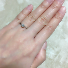【GALA JEWELRY(ガラジュエリー)の口コミ】 カテドラルセッティングのように高さを出すためのデザインは好まなかった…