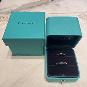 【ティファニー(Tiffany & Co.)の口コミ】 洗練された、シンプルなデザインが気に入りました。
他のブランドでも試着…