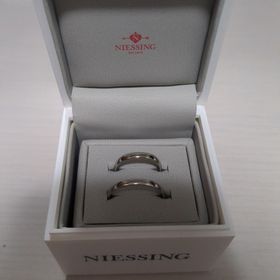 【NIESSING(ニーシング)の口コミ】 とにかくつけ心地。なぜだか、まあるい感じのつけ心地です。そして、太さ…