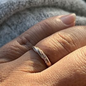 【出雲結(いずもゆい)の口コミ】 出雲大社のしめ縄をモチーフにしたデザインで、出雲らしいし、彼も気に入…