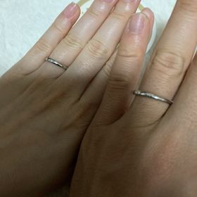 【出雲結(いずもゆい)の口コミ】 デザインがとてもシンプルで、日常使いがとてもしやすい指輪です。流行り…