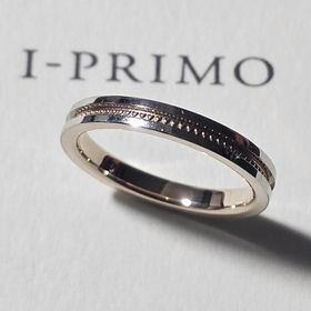 【アイプリモ(I-PRIMO)の口コミ】 ・華奢すぎず存在感がありつつも肌なじみが良いところ。
・真ん中のライン…