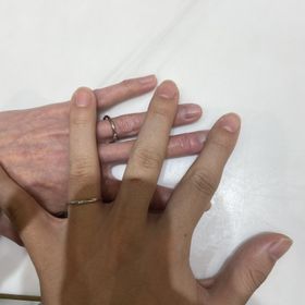 【insembre(インセンブレ)の口コミ】 ものすごくシンプルで着け心地がよかったです。
プラチナでものすごく高品…