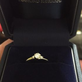 【銀座ダイヤモンドシライシの口コミ】 ショップの店員さんが丁寧に説明してくださったので、安心して選ぶことが…