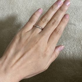 【アイプリモ(I-PRIMO)の口コミ】 小指側に左下りになるため日本人の手の形に合いやすく綺麗に見える。また…