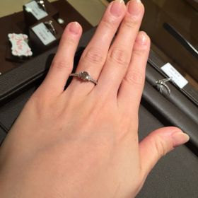 【アイプリモ(I-PRIMO)の口コミ】 婚約指輪らしいデザインは飽きることなく長年愛せるのがポイントです♡
特…