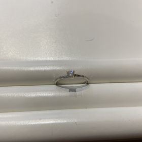 【izumoKANOURING】の口コミ 出雲市ブランドでデザインも良く凄く気に入りました。
シンプルな指輪を求...