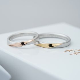 【THREE TREES(スリーツリーズ)の口コミ】 姉夫婦のおすすめで、手作り指輪にしました。まずデザインを選ぶのがすご…