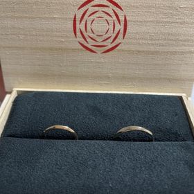 【出雲結(いずもゆい)の口コミ】 シンプルでオシャレ感があるところに惹かれました。
長年着用しても、飽き…