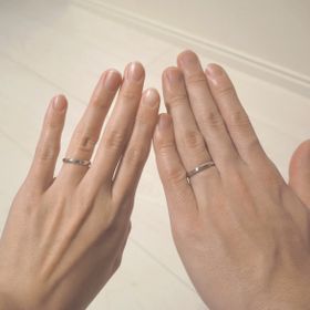 【銀座ダイヤモンドシライシの口コミ】 シンプルで、だけど煌びやかで、どんな服装にも合います！着け心地も良く…