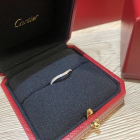 【カルティエ(Cartier)の口コミ】 ウェーブがかかっているので指が細く長く見えます。ダイヤモンドがかなり…