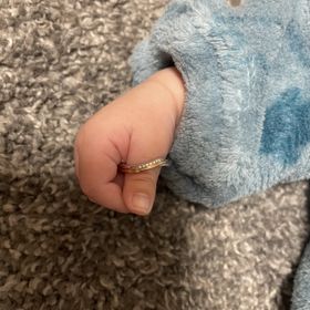 【LOVE NOTESの口コミ】 金とシルバーの2色なところがとても気に入っています。
どんなスタイルに…