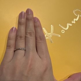 【ケイウノ ブライダル(K.UNO BRIDAL)の口コミ】 「リボン」という商品で、ウェーブのあるデザインなので、一粒タイプの婚…