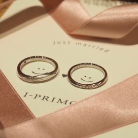 【アイプリモ(I-PRIMO)の口コミ】 ノクターナルの指輪は、リングが太めで男性の指でも存在感があり大人らし…