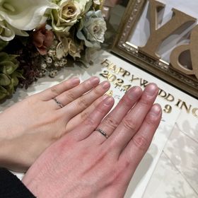 【アイプリモ(I-PRIMO)の口コミ】 ダイヤが流れるように埋め込まれているデザインにしたいと考えて探してい…