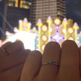 【アイプリモ(I-PRIMO)の口コミ】 つけている感覚がなく、窮屈な感じも全くありません。
斜めに装飾されたダ…