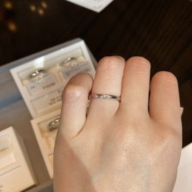 【ケイウノ ブライダル(K.UNO BRIDAL)の口コミ】 リサータはイタリア語でえくぼという意味で良いと思った。
えくぼを表すく…