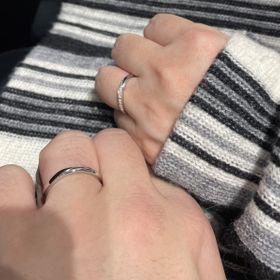 【銀座ダイヤモンドシライシの口コミ】 とにかく着け心地とデザインが気に入りました。
普段アクセサリーを付けな…