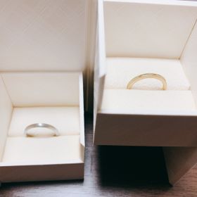 【Love Bond(ラブボンド)の口コミ】 ミル打ちにハーフエタニティのデザインなので、アンティーク調で可愛いで…