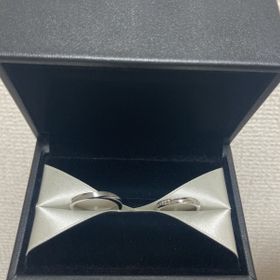 【エクセルコダイヤモンド(EXELCO DIAMOND)の口コミ】 シンプルなデザインどんなコーディネートにも合うものを探していました。…