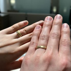 【アイプリモ(I-PRIMO)の口コミ】 ミル打ちにマット加工がされたデザインで、既製品ではありますが、セミオ…