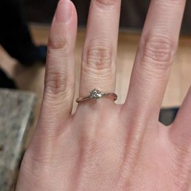 【ケイウノ ブライダル(K.UNO BRIDAL)の口コミ】 指輪はほぼつけないので、悩みました。
色んなお店を回って試着させて頂き…