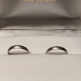 【PILOT BRIDAL(パイロットブライダル)】の口コミ  変形しやすいプラチナ素材を独自の加工技術により強度があり変形し難くく...