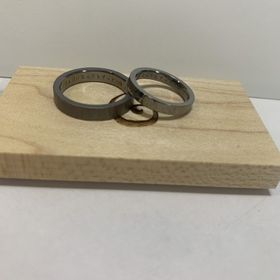 【SORA(ソラ)の口コミ】 ブラックのリングを探しているなら、タンタル素材が一番ベストだと思いま…