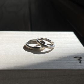 【ichi(イチ)の口コミ】 ichiオリジナルの金埋め唐草模様でオーダーしました。
フルオーダーで職人…