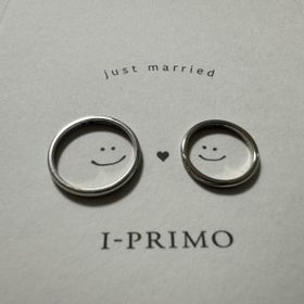 【アイプリモ(I-PRIMO)の口コミ】 手が小さめなので、指が綺麗に見える細身の指輪を探していました。ダイヤ…