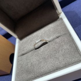 【TOWA(永遠)の口コミ】 毎日身につけるものなので、シンプルなデザインと、価格、付け心地ともに…