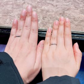 【VIVAGE(ヴィヴァージュ)の口コミ】 新郎用は普段使いしたいのでシンプルなのを探していたのですが少しライン…